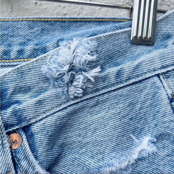 Agolde Parker denim shorts 24 - Picture 5 of 6